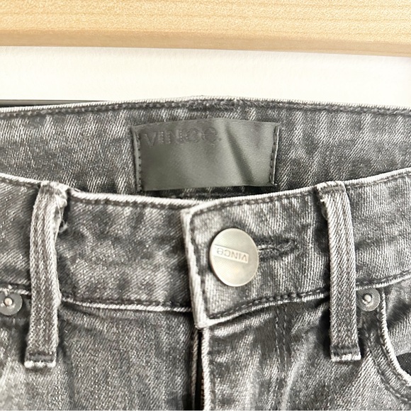 VINCE vntg black distressed skinny jeans - Picture 6 of 6